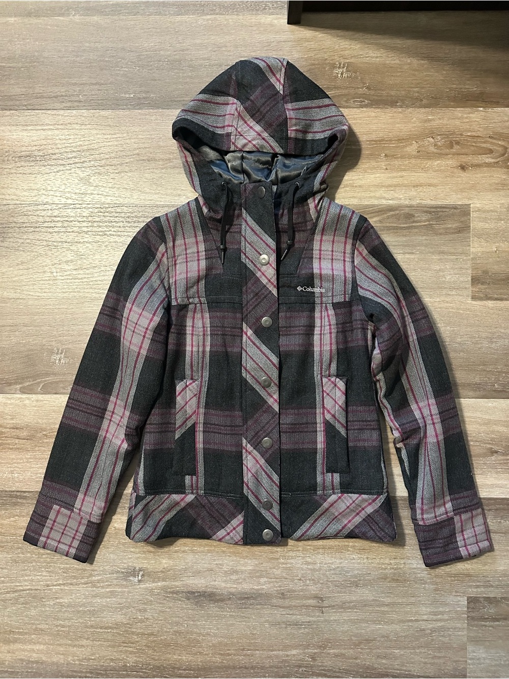 Columbia Women’s Plaid Winter Coat – Size Medium – Excellent Condition